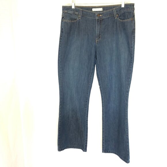 Levi's Stretch Boot Cut Women’s Levi’s 544 Ultimate Lift Jeans  Flare Size 16 - Picture 1 of 11